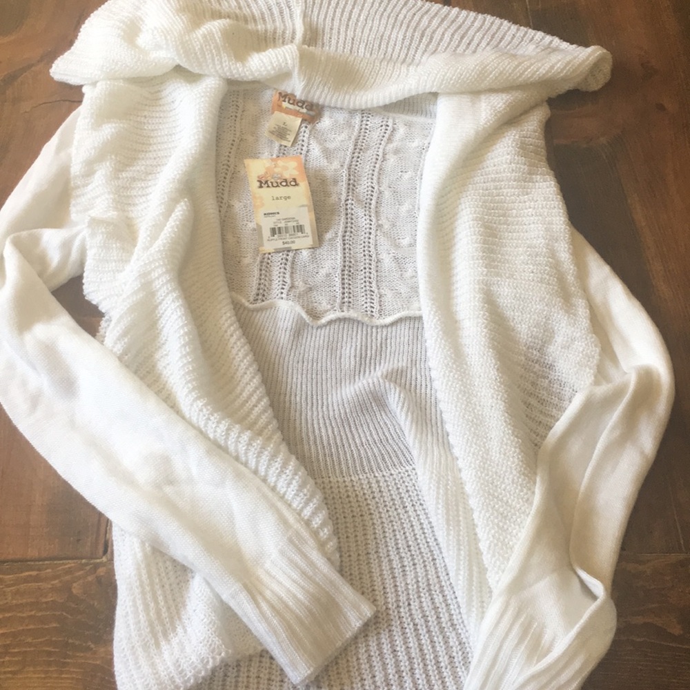 Mudd white sweater